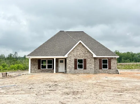 424 Monroe Breeland Rd, Poplarville, MS 39470