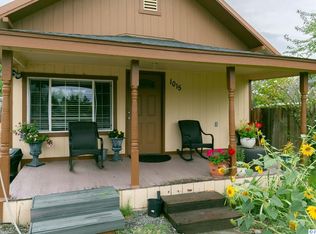 1015 S 5th Ave, Pasco, WA 99301