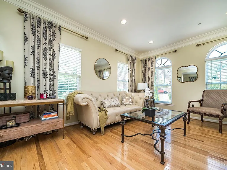 1401 Windjammer Ct — Photo 13