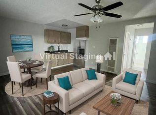 01200-1126, Los Angeles, CA 90044