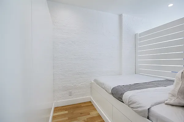 Rented by Corcoran | media 3
