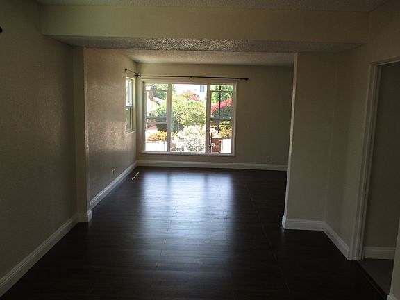 1322 N. Avenue 56 1