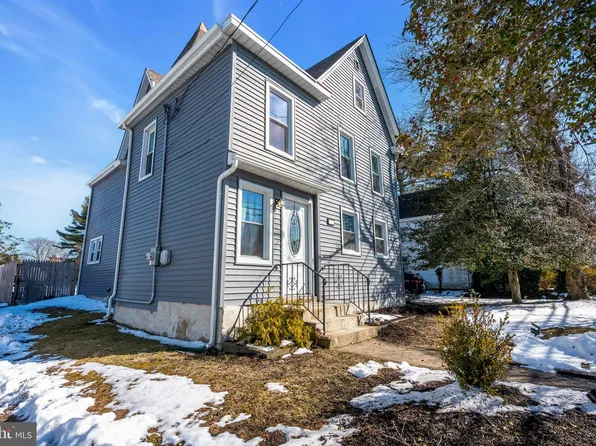 367 S Green St, Tuckerton, NJ 08087
