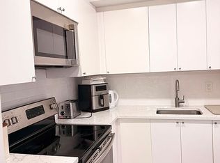 300 NE 20th St APT 410, Boca Raton, FL 33431