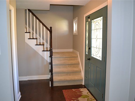 2nd image of 5919 Graybrooke Dr