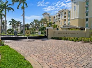 650 Collany Rd UNIT 405, Tierra Verde, FL 33715