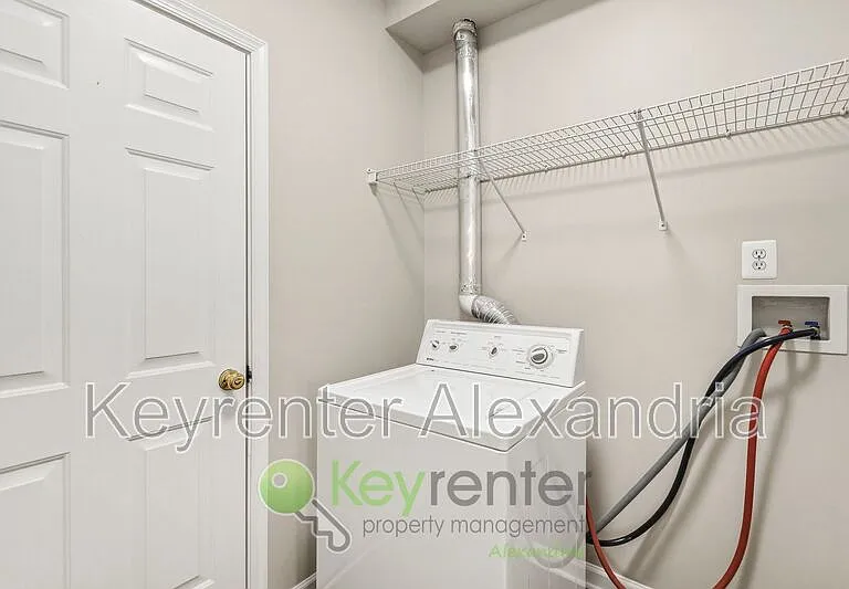 17753 Avenel Ln — Photo 27