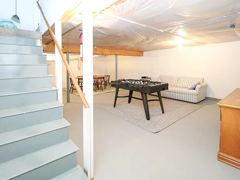 176 Palmer Ave #3 — Photo 12