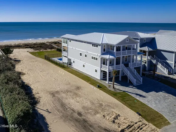 103 Roosevelt Drive, Pine Knoll Shores, NC 28512