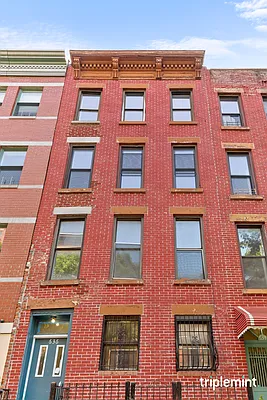 Rented by Triplemint | media 29