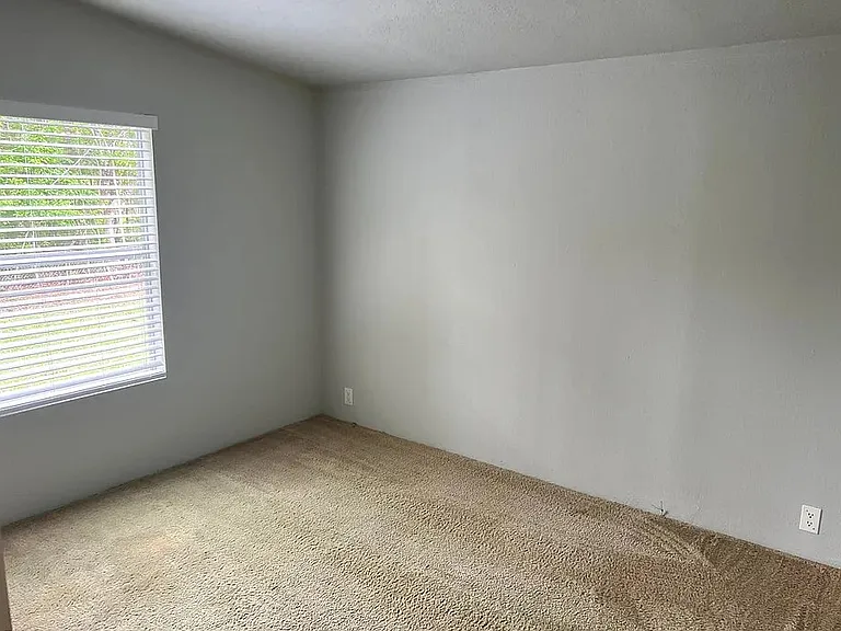 6254 Shady Creek Dr — Photo 16