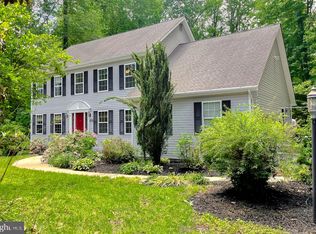 1425 Abbey Ln, Huntingtown, MD 20639