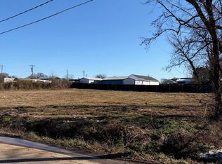 5 Lewis St, Greenville, SC 29611