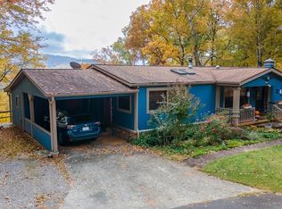 766 Hiland Park Ln, Franklin, NC 28734