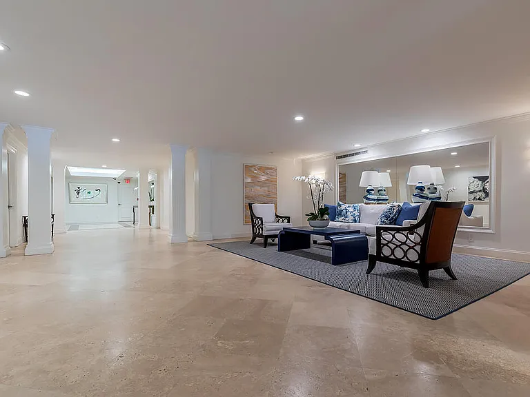 250 Bradley Pl #202 — Photo 23