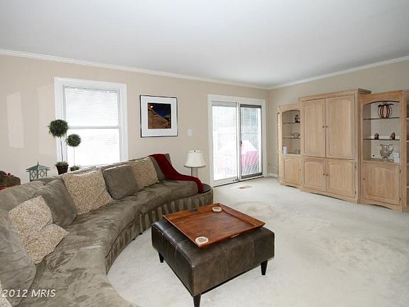 2nd image of 4434 Airlie Way