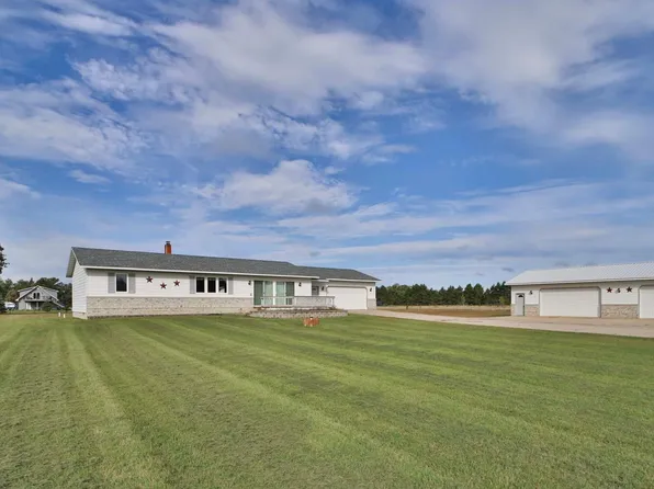 12329 Trout Ln SW, Motley, MN 56466