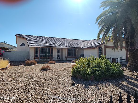 2nd image of 8215 W COLUMBINE Drive