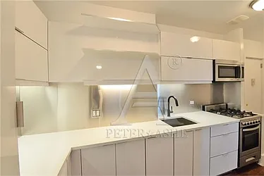 Rented by Peter Ashe