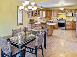 1337 S 21st St, Manitowoc, WI 54220