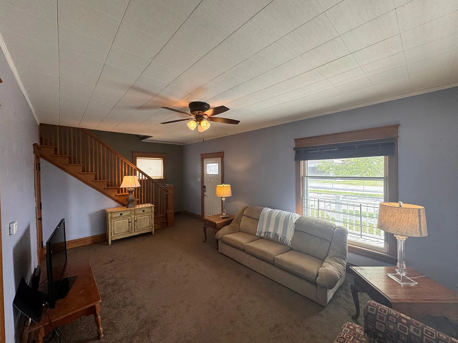 813 Miner St — Photo 4