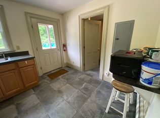 277 Mast Rd #1, Durham, NH 03824