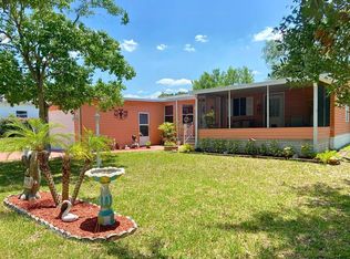 38 Maplehurst Ave, Debary, FL 32713