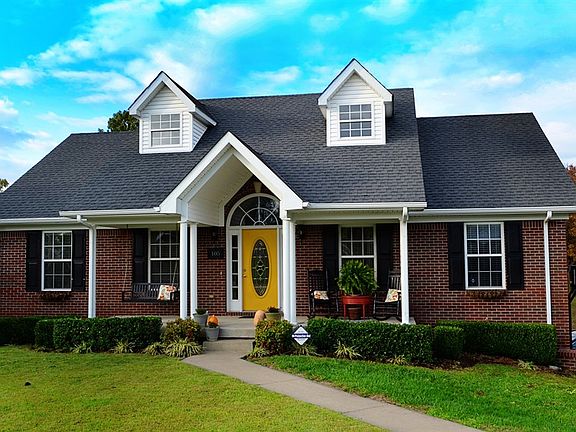 2nd image of 105 Jellico Dr