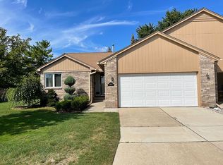 41435 Kevin Dr, Clinton Township, MI 48038