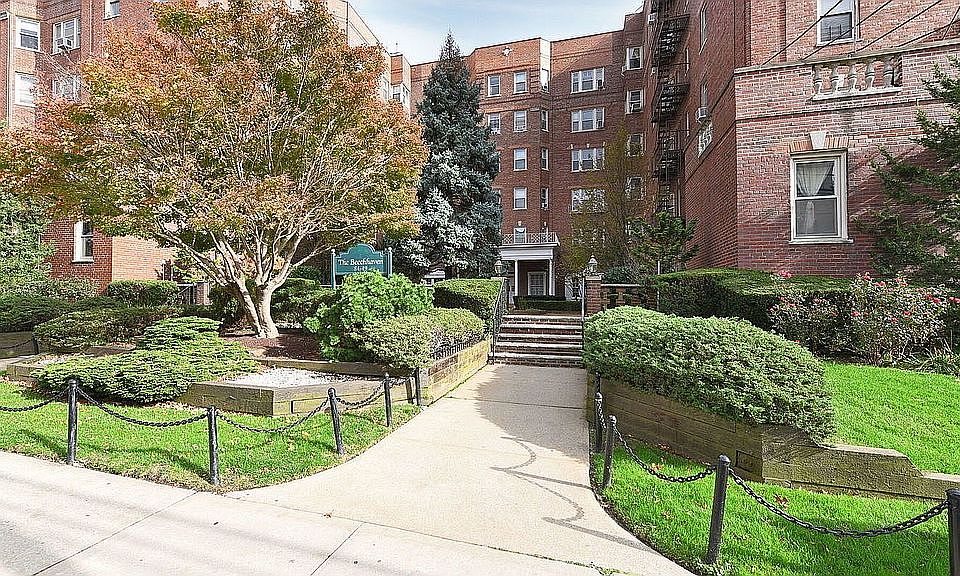 1st image of 84-49 168th St #2D