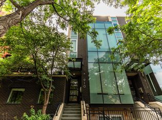 910 26th St, Denver, CO 80205