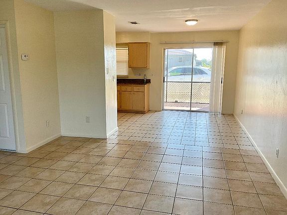 3rd image of 1423 Andalusia Blvd #1423