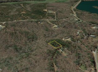 270 N Pinecrest Rd, Toccoa, GA 30577