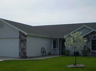 545 Fugate Dr, Defiance, OH 43512