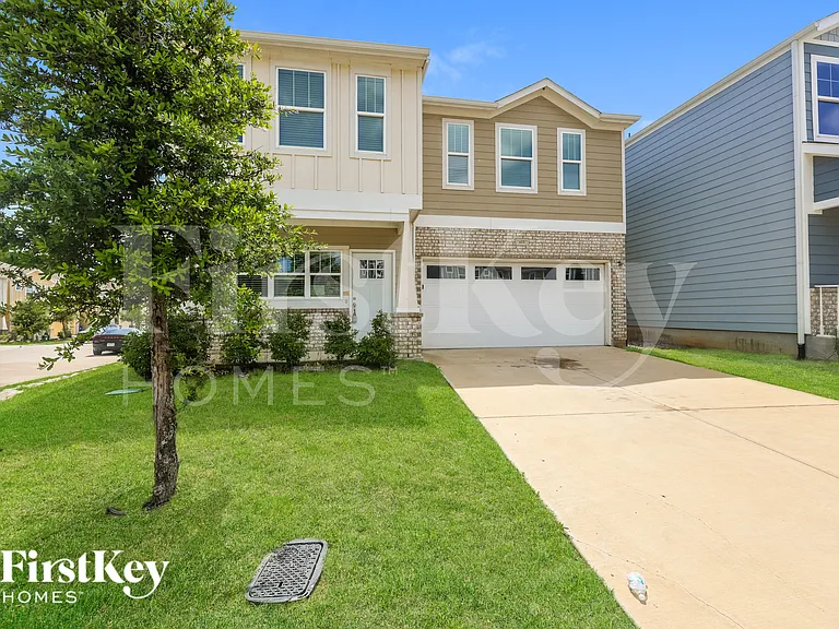 622 Ava Trl — Photo 2