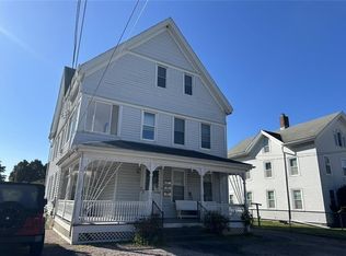22 Pleasant St, Westerly, RI 02891