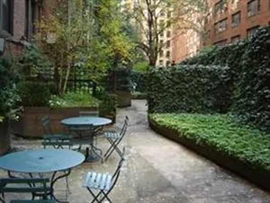 Sold by Douglas Elliman | media 16