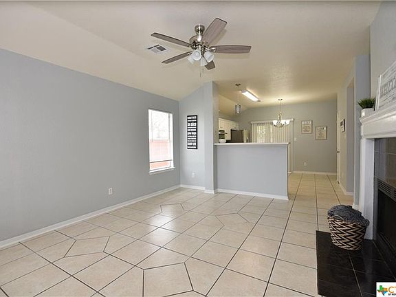 3rd image of 2701 Blackburn Dr