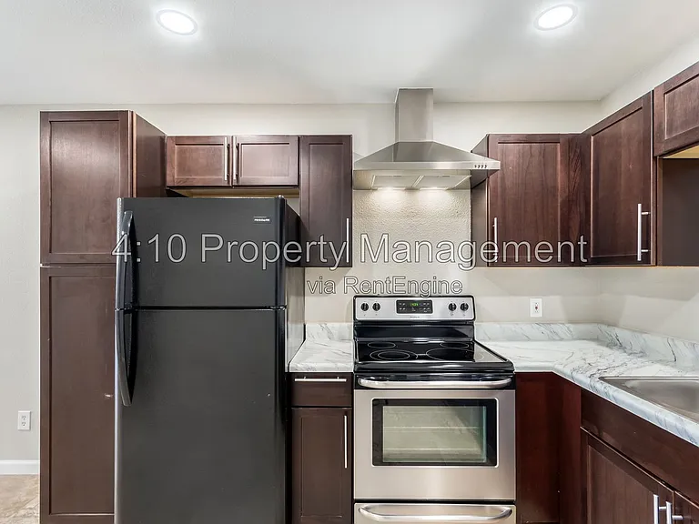 103 S McKemy St #A — Photo 12