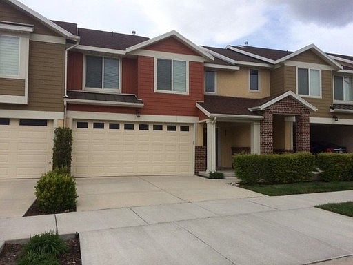2nd image of 1039 E Quarry View Way