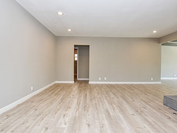 2nd image of 10718 Coolhurst Dr