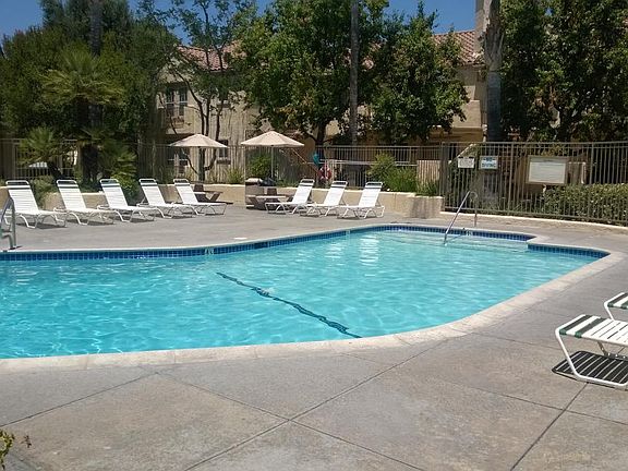 4th image of 24129 Del Monte Dr Unit 165