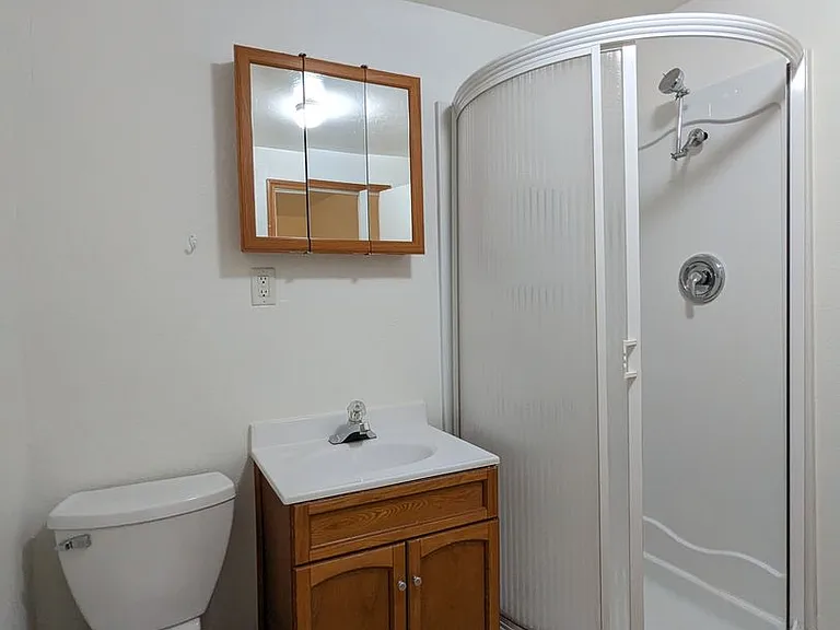 160 N 20th St #17 — Photo 7