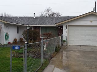 100 Brinton Rd, Naches, WA 98937