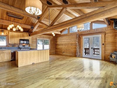 23820 Sunny Glen Dr, Eagle River, AK, 99577