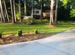 165 Edgewood Dr, Carrollton, GA 30116