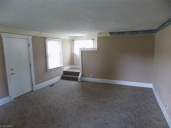 5th image of 120 W Main St