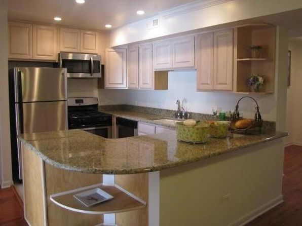 The Maples Apartments | 8055 Janes Ave, Woodridge, IL