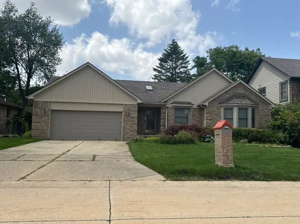 39087 Helena Ave, Sterling Heights, MI 48313