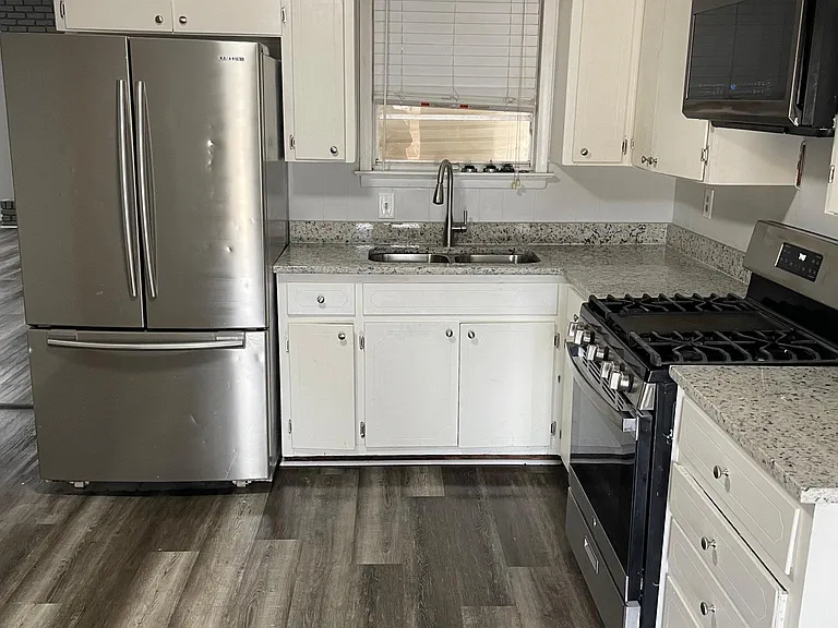 229 Camellia Dr — Photo 7